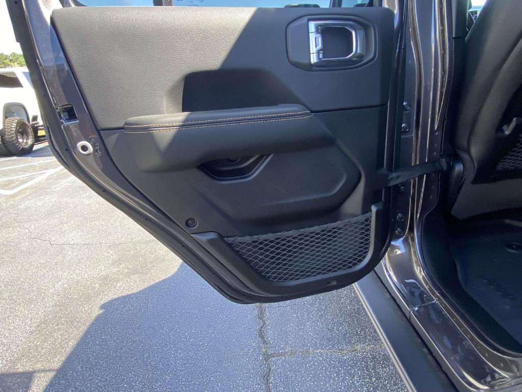 new 2025 Jeep Wrangler car, priced at $101,473