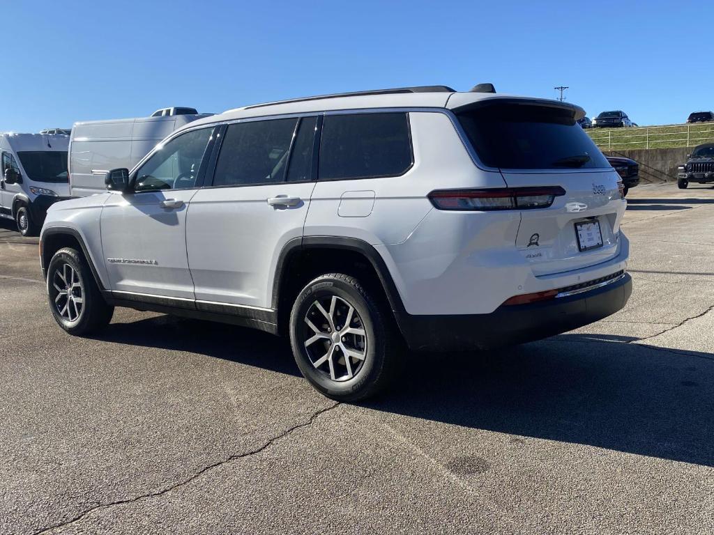 new 2025 Jeep Grand Cherokee L car, priced at $47,008