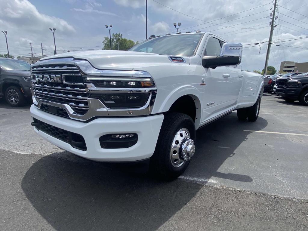 new 2025 Ram 3500 car, priced at $97,550