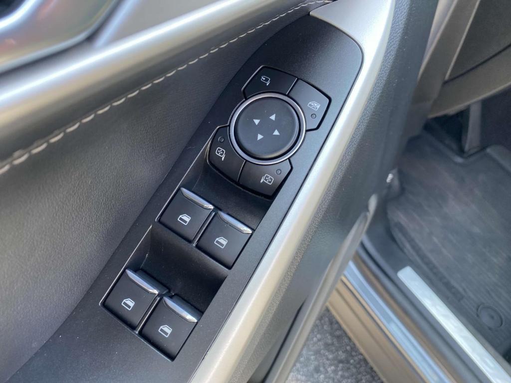 used 2022 Ford Explorer car, priced at $31,456