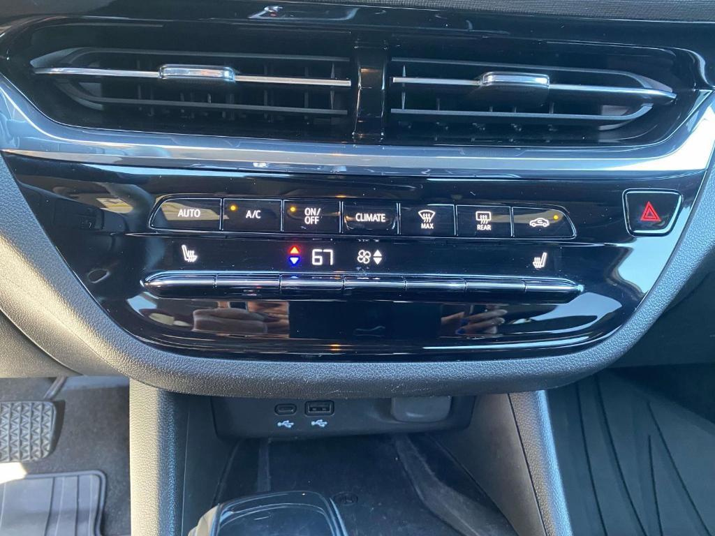 used 2025 Buick Envista car, priced at $25,570