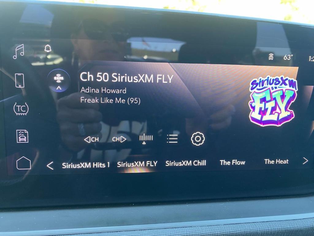 used 2025 Buick Envista car, priced at $25,570