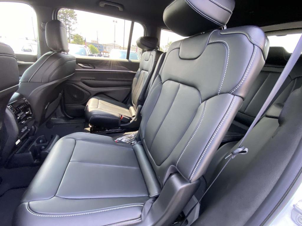 new 2025 Jeep Grand Cherokee L car, priced at $47,396