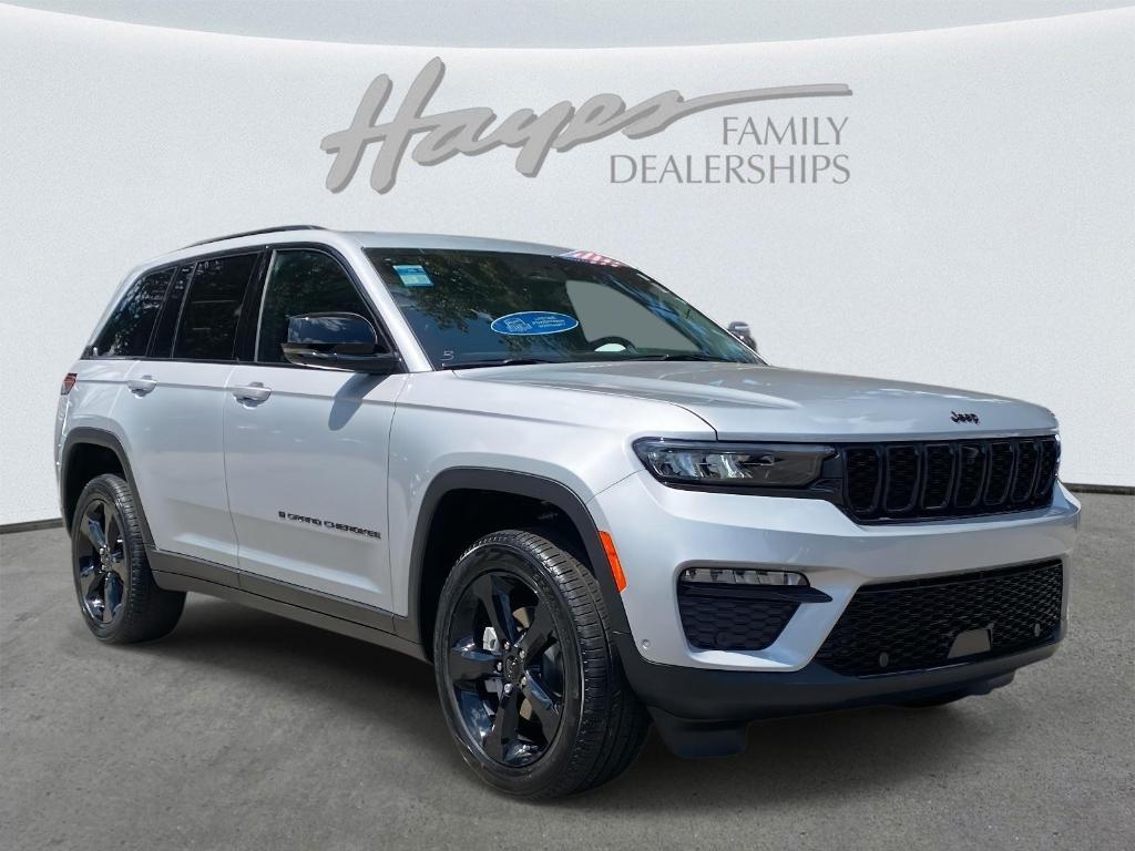new 2025 Jeep Grand Cherokee car, priced at $47,553