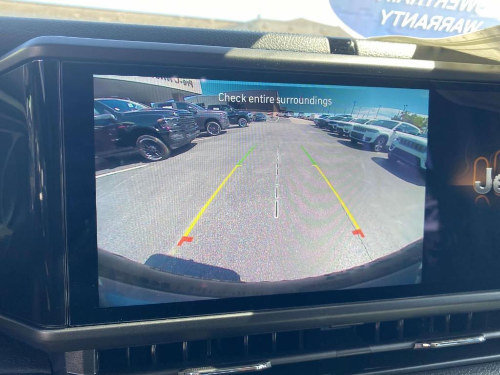 new 2025 Jeep Wrangler car, priced at $44,733