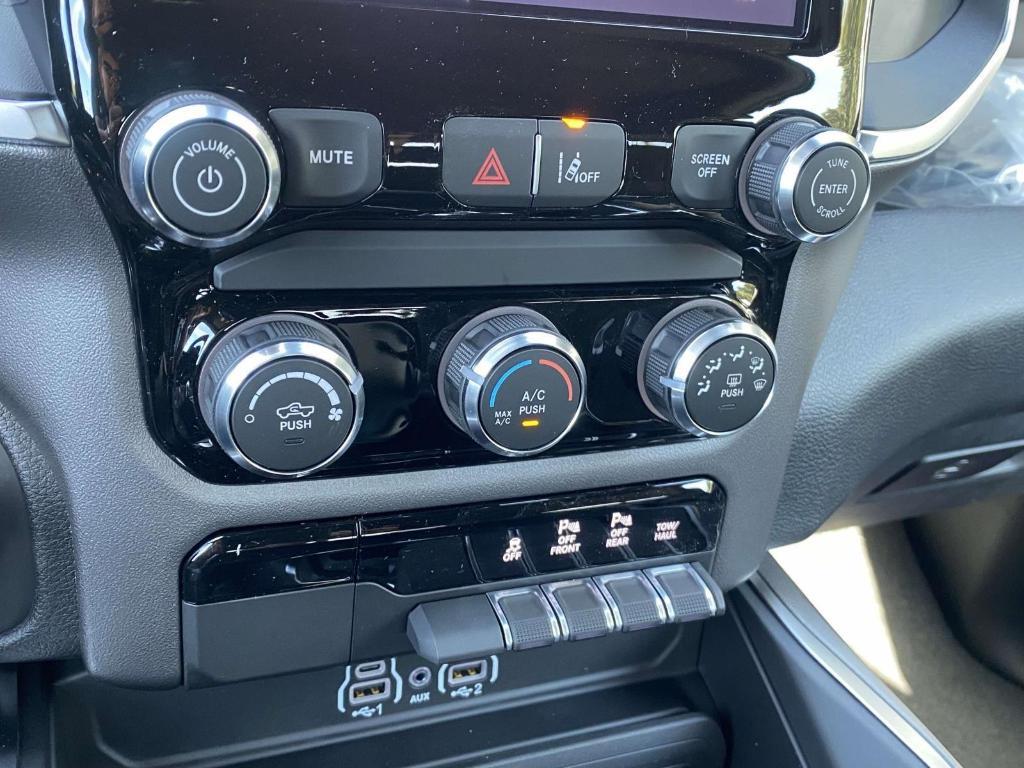 new 2025 Ram 1500 car, priced at $47,904