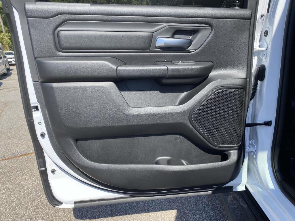 new 2025 Ram 1500 car, priced at $47,904