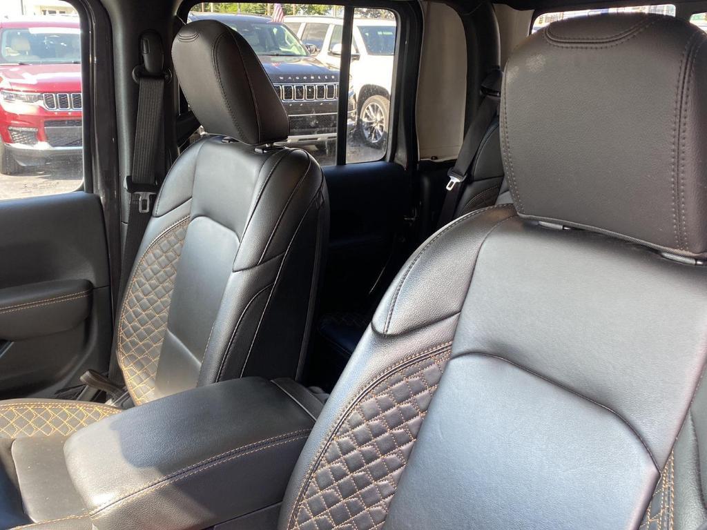 used 2021 Jeep Gladiator car, priced at $35,000