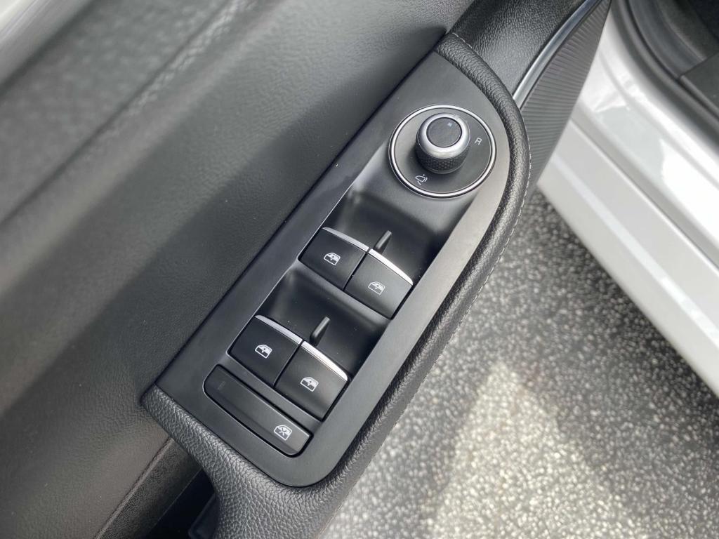 used 2022 Alfa Romeo Giulia car, priced at $23,291