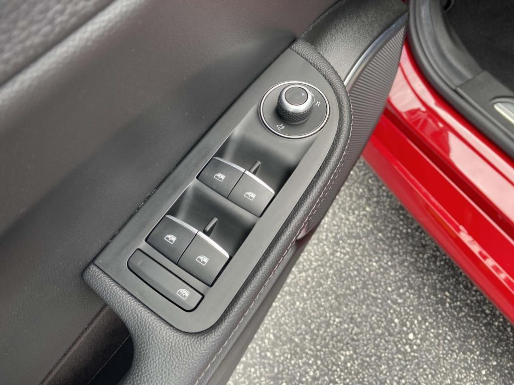 used 2021 Alfa Romeo Giulia car, priced at $27,750