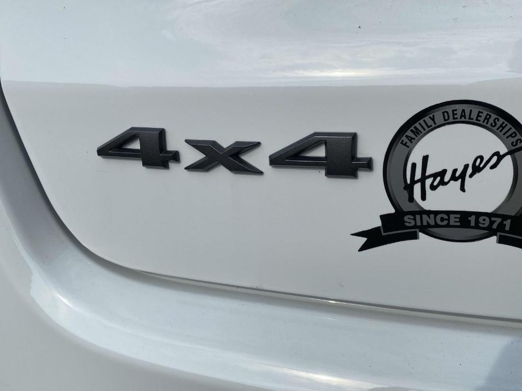 new 2025 Jeep Compass car, priced at $28,355