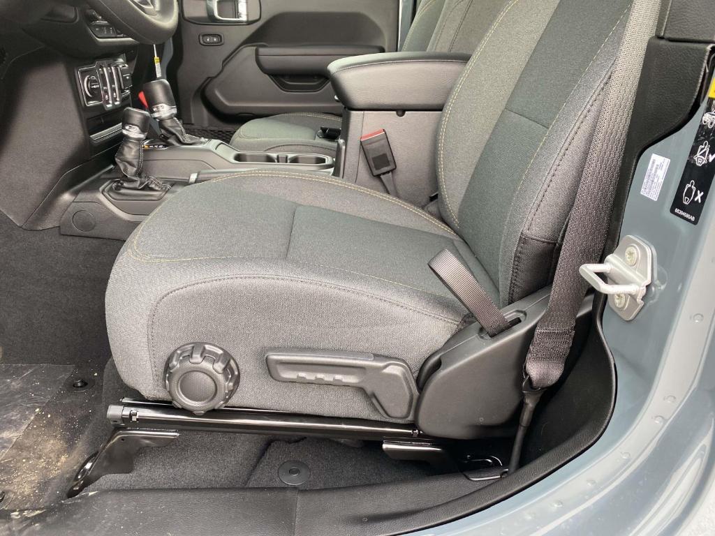 new 2026 Jeep Wrangler car, priced at $36,048