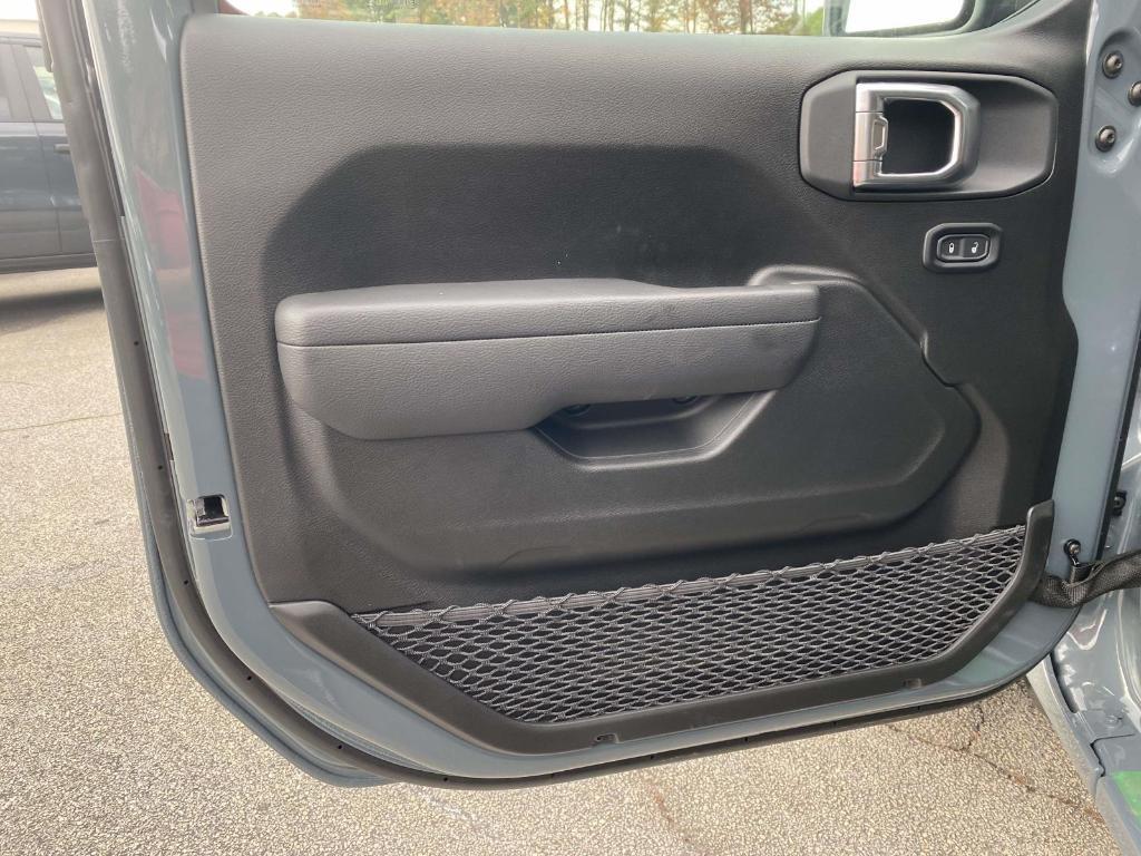 new 2026 Jeep Wrangler car, priced at $36,048