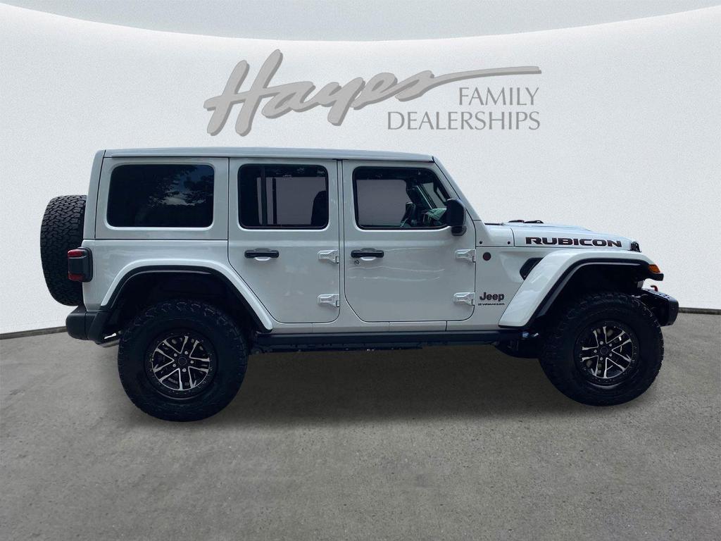 new 2025 Jeep Wrangler car, priced at $68,897