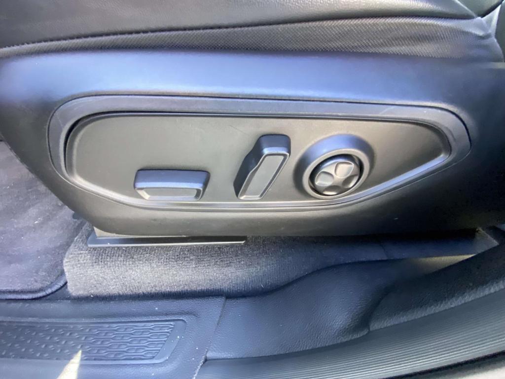 used 2022 Jeep Grand Cherokee L car, priced at $29,710