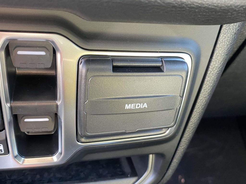 new 2026 Jeep Wrangler car, priced at $41,778