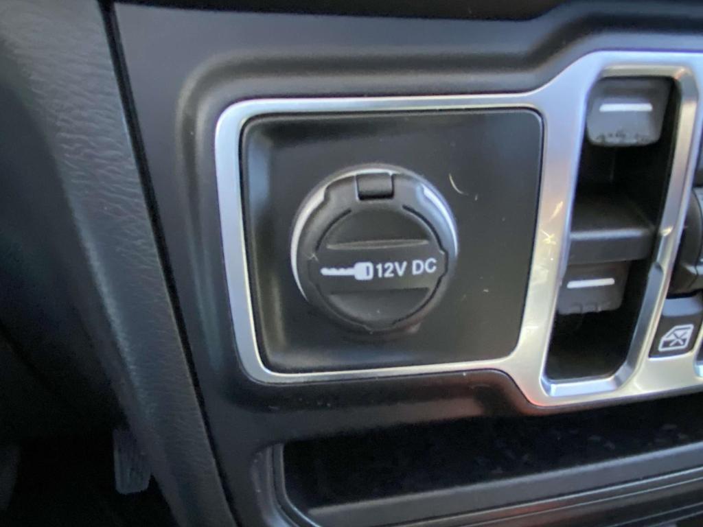 used 2021 Jeep Gladiator car, priced at $28,974