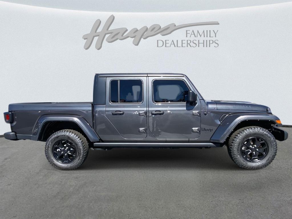 used 2021 Jeep Gladiator car, priced at $28,974