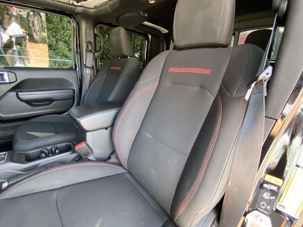 used 2022 Jeep Gladiator car, priced at $35,084