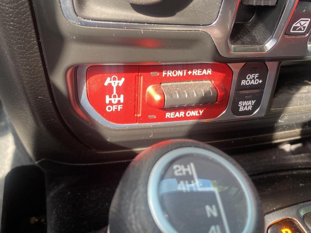 used 2022 Jeep Gladiator car, priced at $38,738