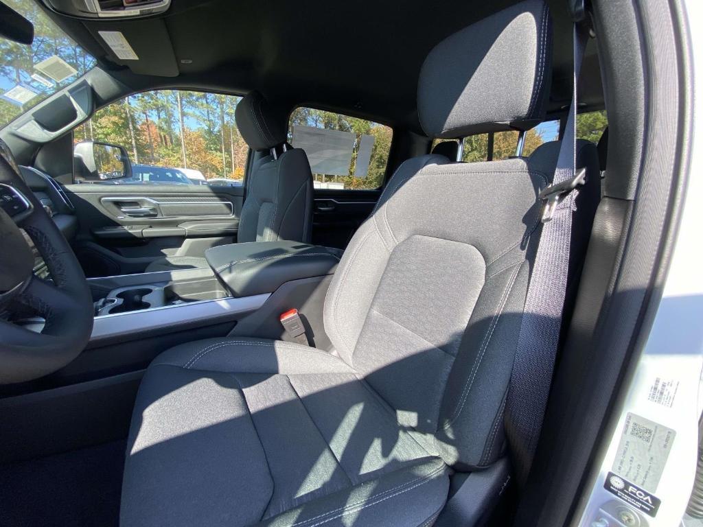 new 2025 Ram 1500 car, priced at $45,543