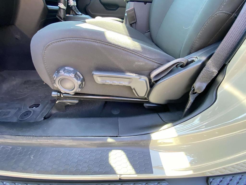 used 2022 Jeep Gladiator car, priced at $32,295