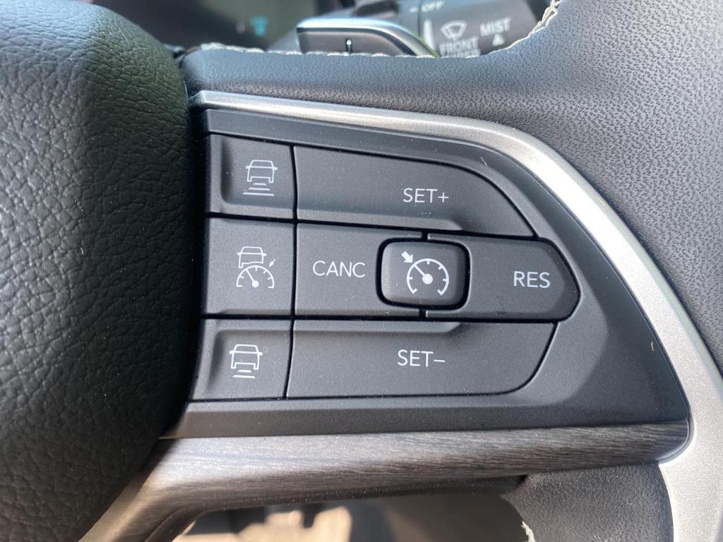 used 2023 Jeep Grand Cherokee 4xe car, priced at $35,142