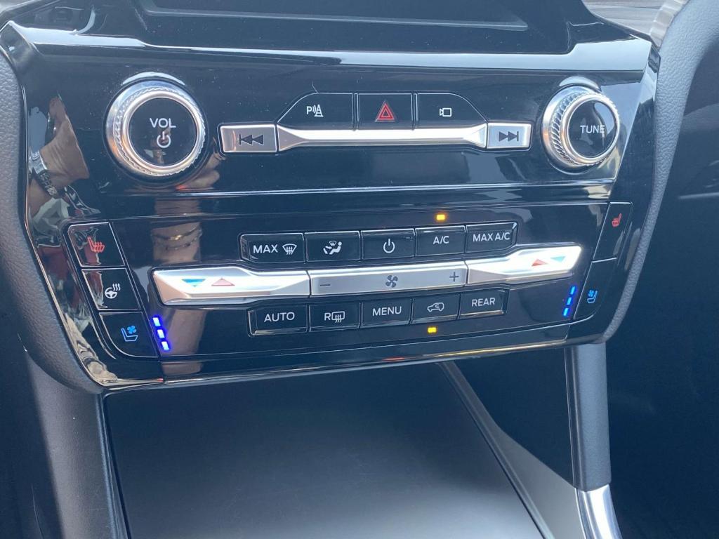 used 2022 Ford Explorer car, priced at $29,999