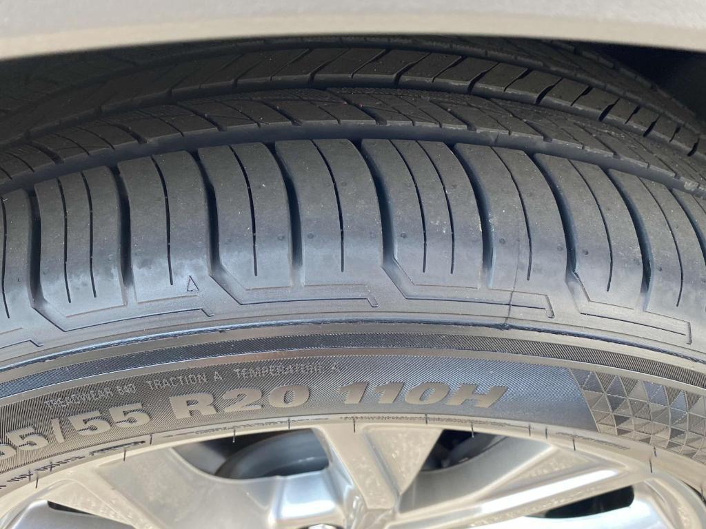 used 2022 Ford Explorer car, priced at $29,999