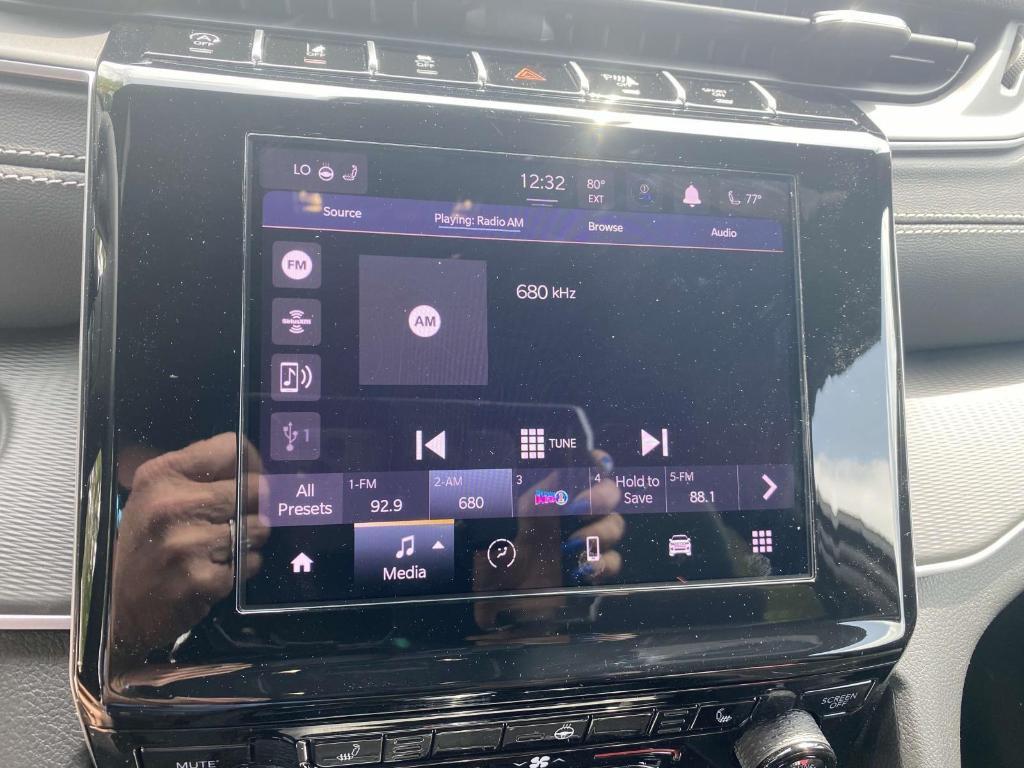 new 2025 Jeep Grand Cherokee L car, priced at $42,028