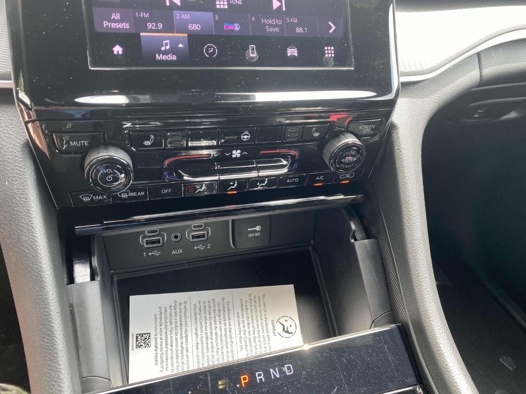 new 2025 Jeep Grand Cherokee L car, priced at $42,028
