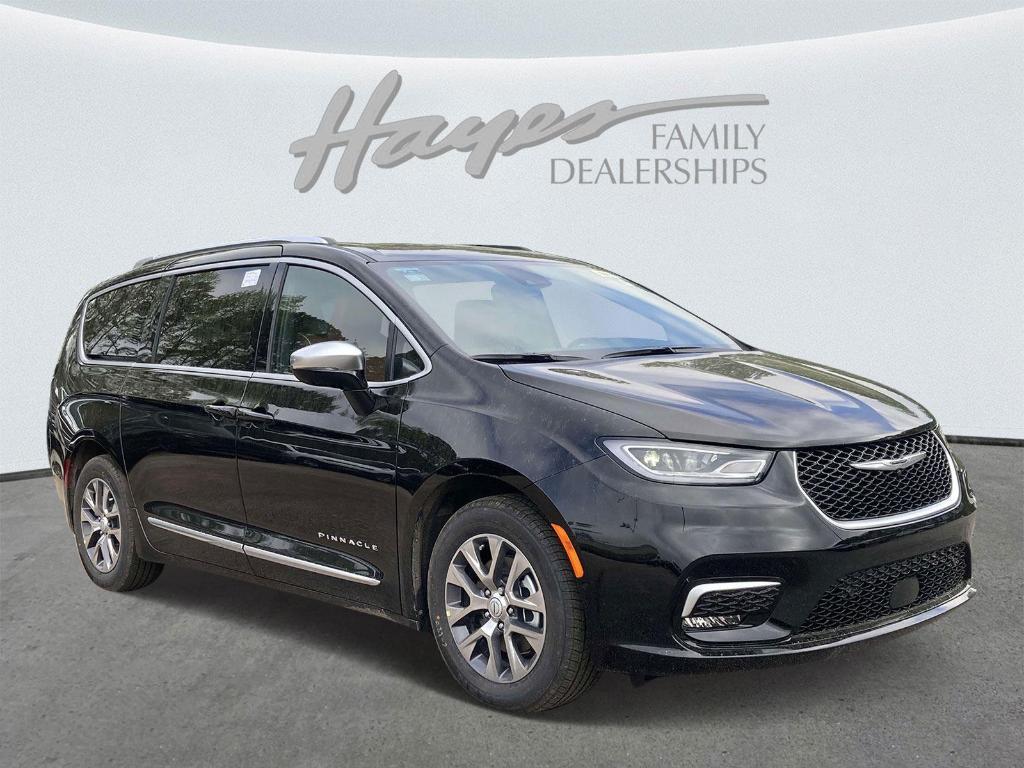 new 2025 Chrysler Pacifica Hybrid car, priced at $57,673