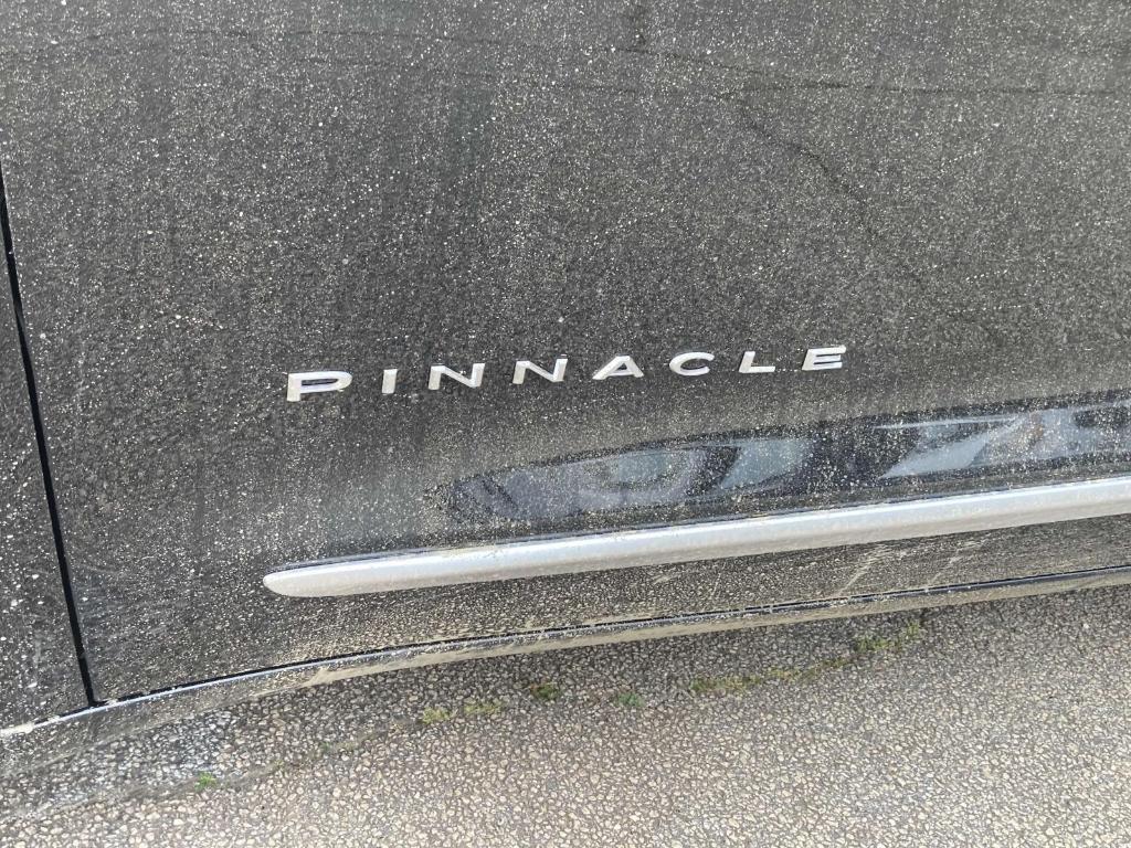 new 2025 Chrysler Pacifica Hybrid car, priced at $57,673