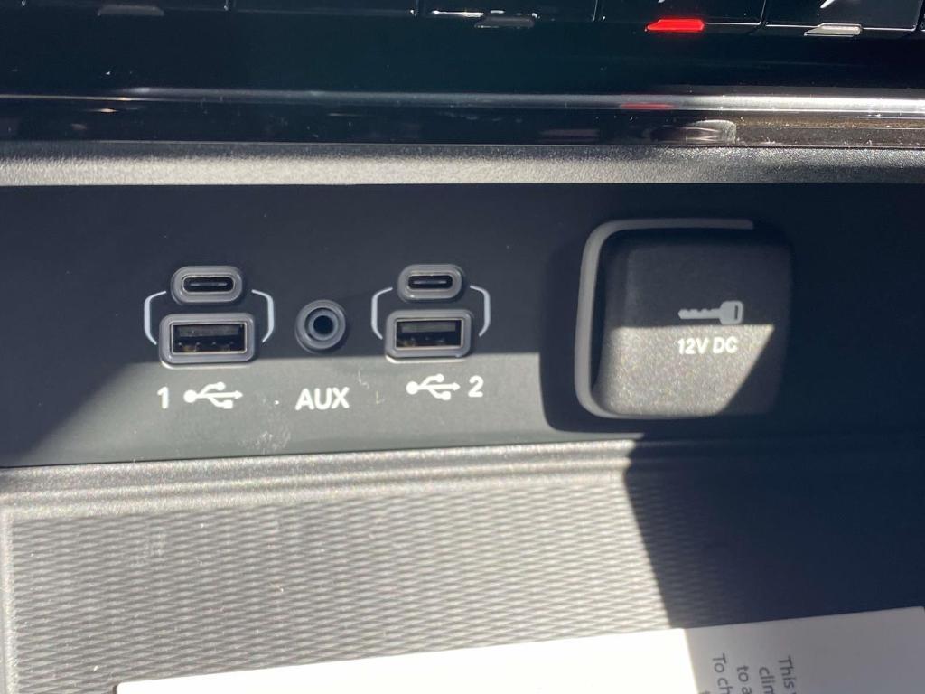 new 2025 Jeep Grand Cherokee L car, priced at $41,028