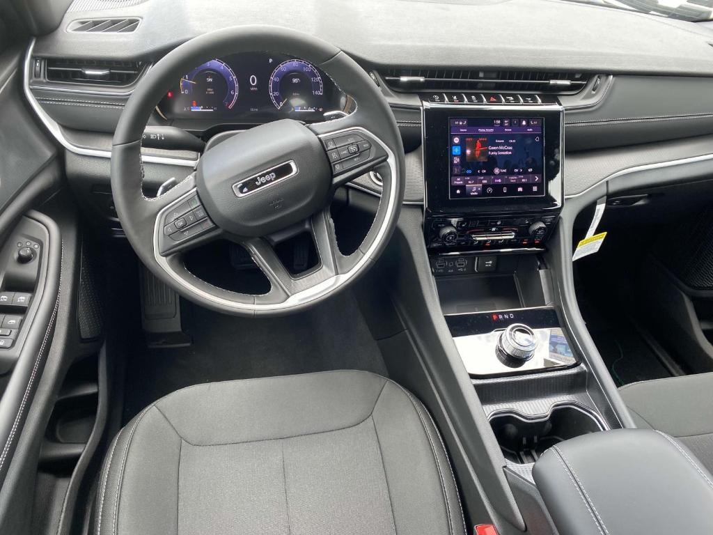 new 2025 Jeep Grand Cherokee car, priced at $36,063