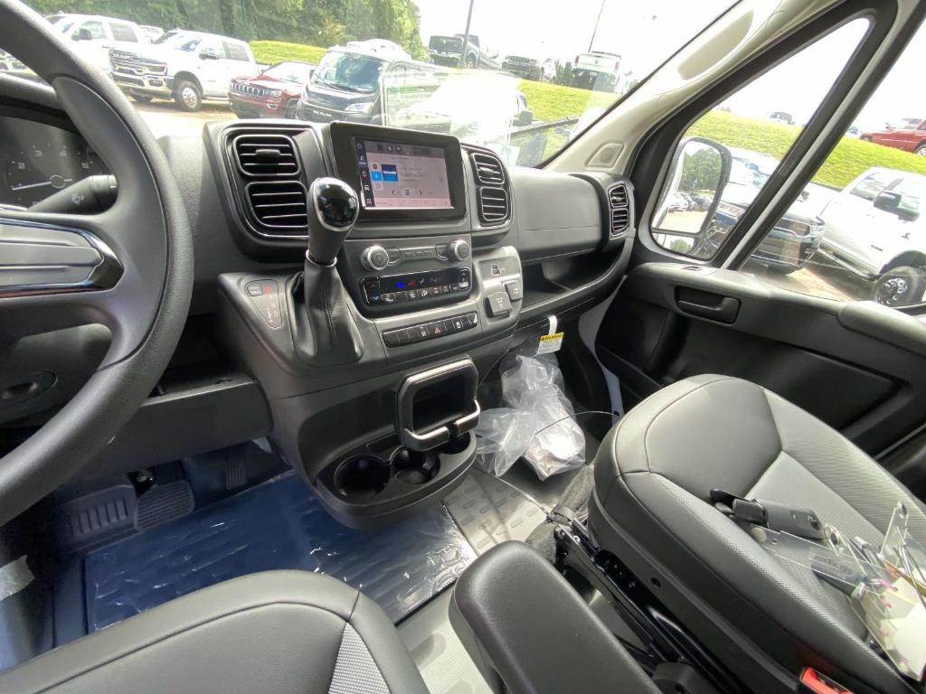 new 2025 Ram ProMaster 2500 car, priced at $47,897