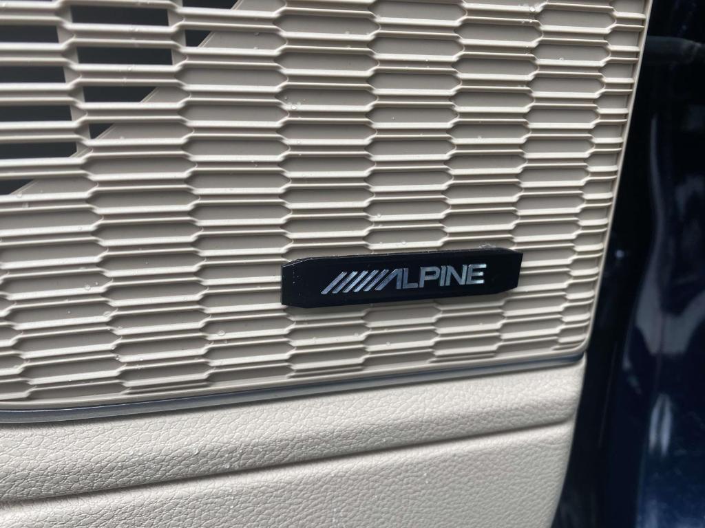 used 2024 Jeep Grand Cherokee car, priced at $32,498