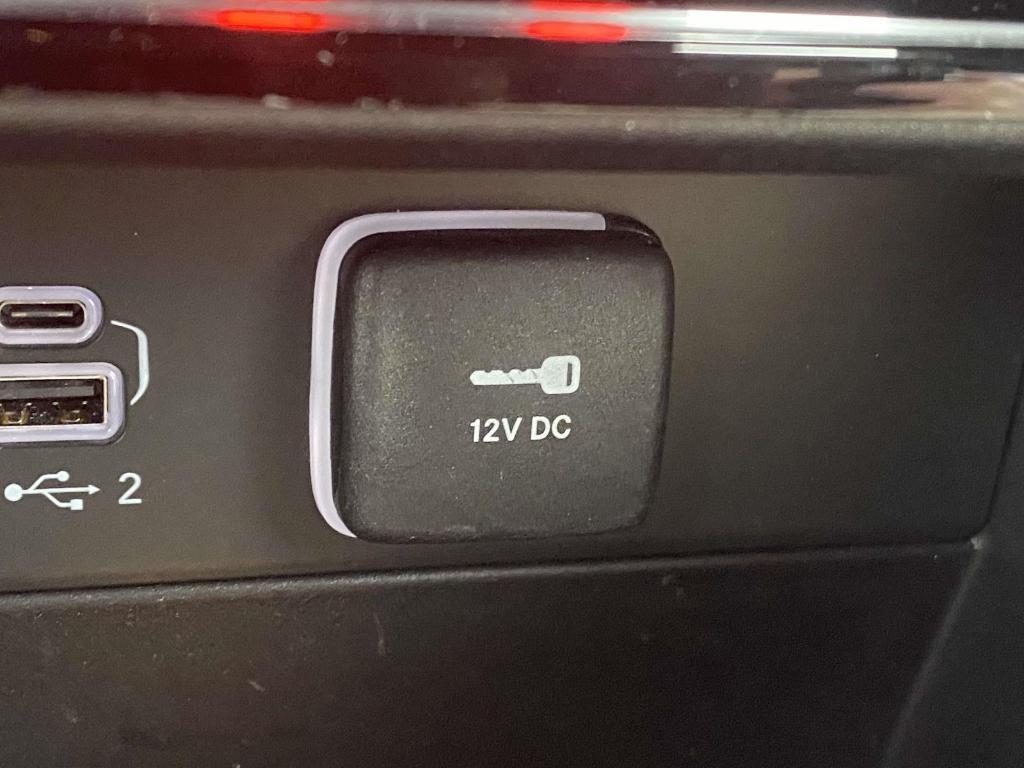 used 2024 Jeep Grand Cherokee car, priced at $32,498