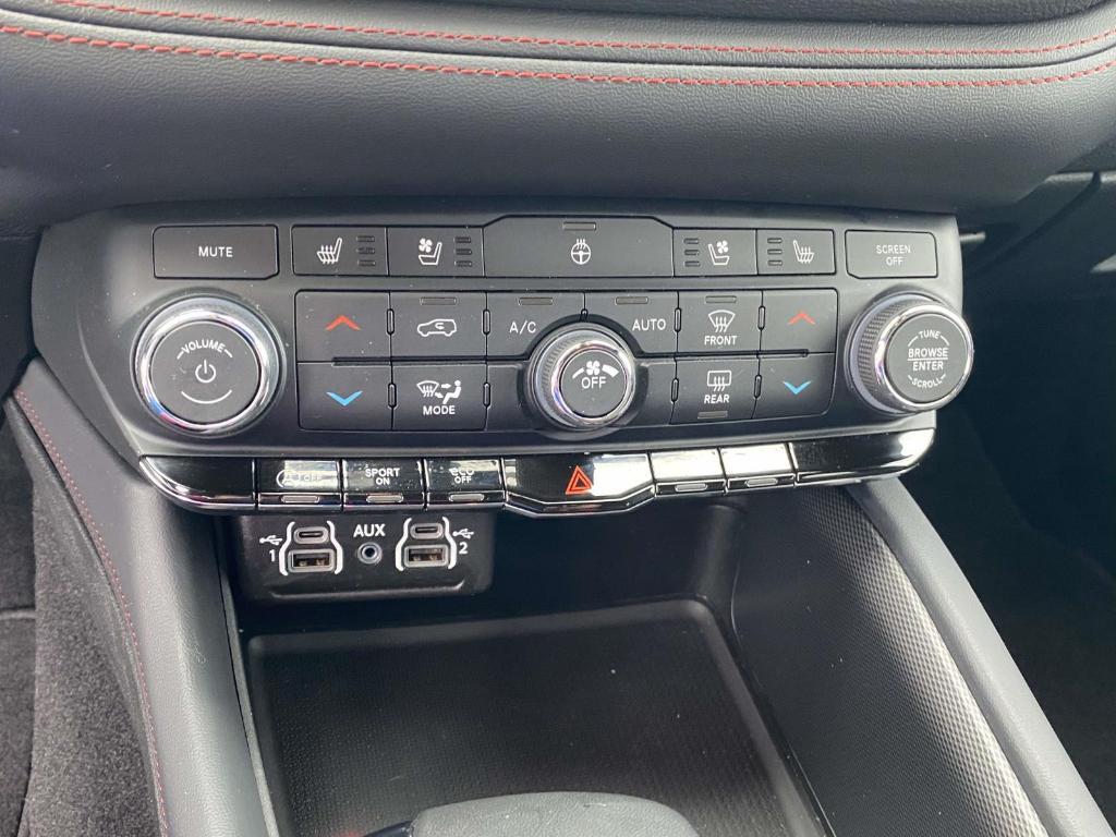 used 2024 Dodge Durango car, priced at $34,869