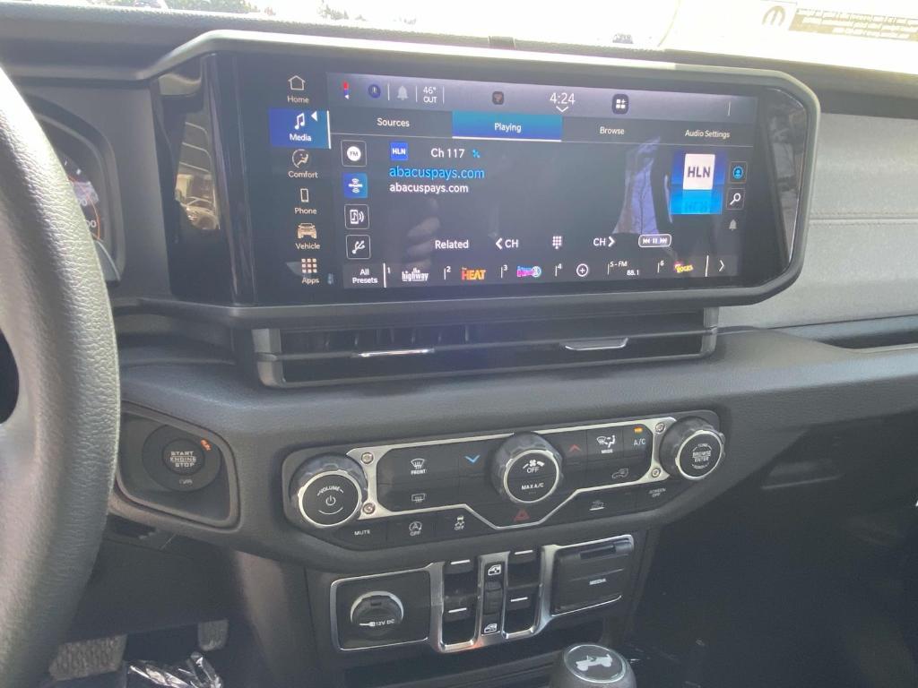 new 2025 Jeep Wrangler car, priced at $37,971