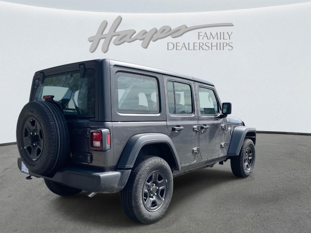 new 2025 Jeep Wrangler car, priced at $37,971