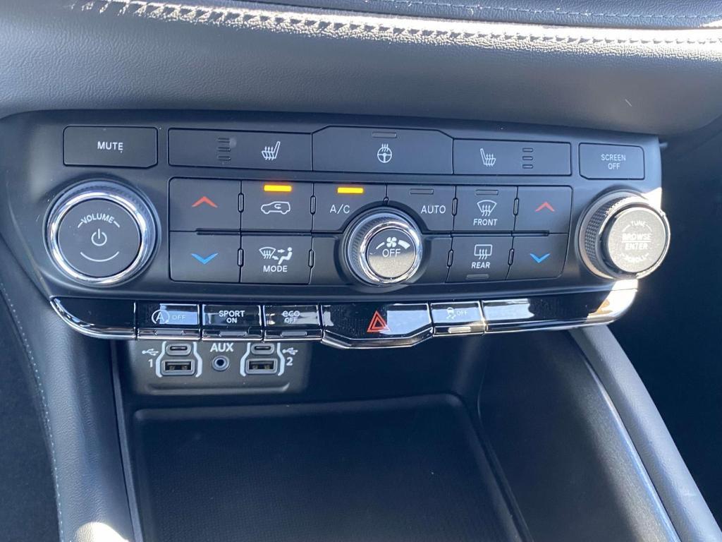 used 2024 Dodge Durango car, priced at $31,500