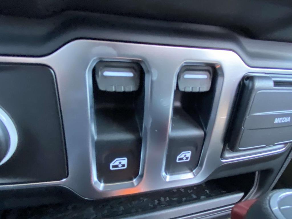 new 2026 Jeep Wrangler car, priced at $36,179