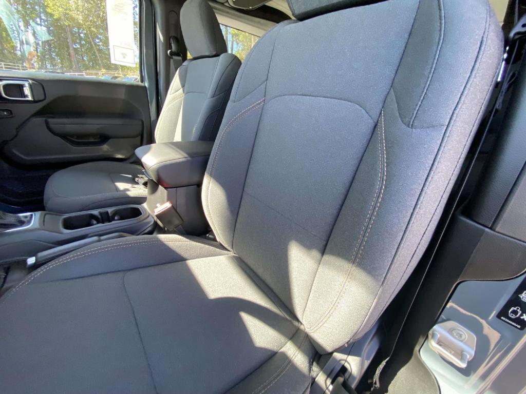 new 2026 Jeep Wrangler car, priced at $45,813