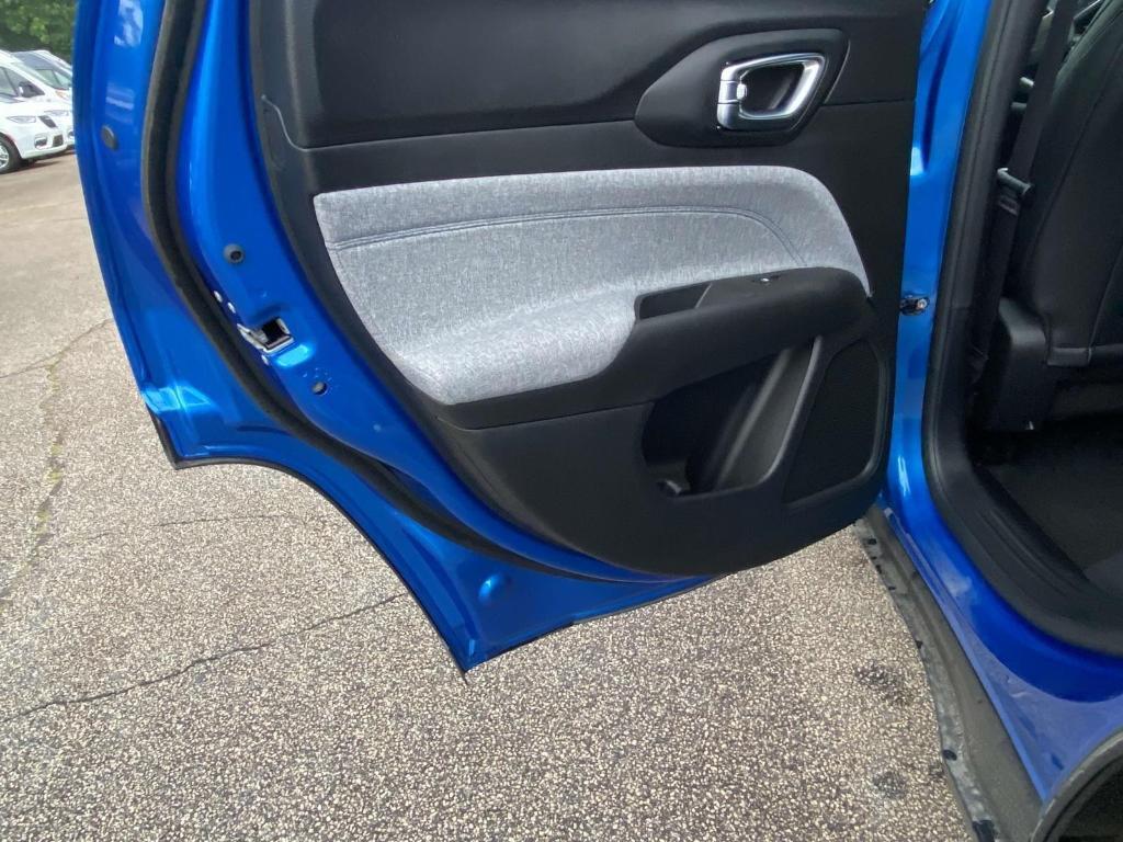 new 2025 Jeep Compass car, priced at $26,955