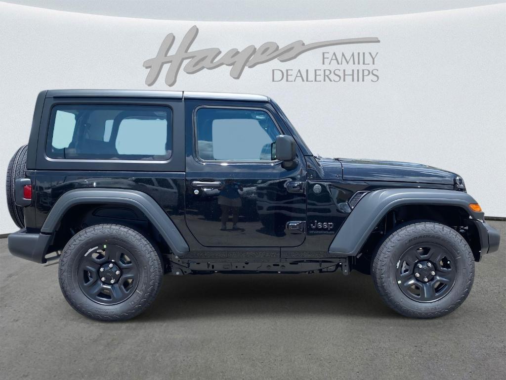 new 2025 Jeep Wrangler car, priced at $31,543