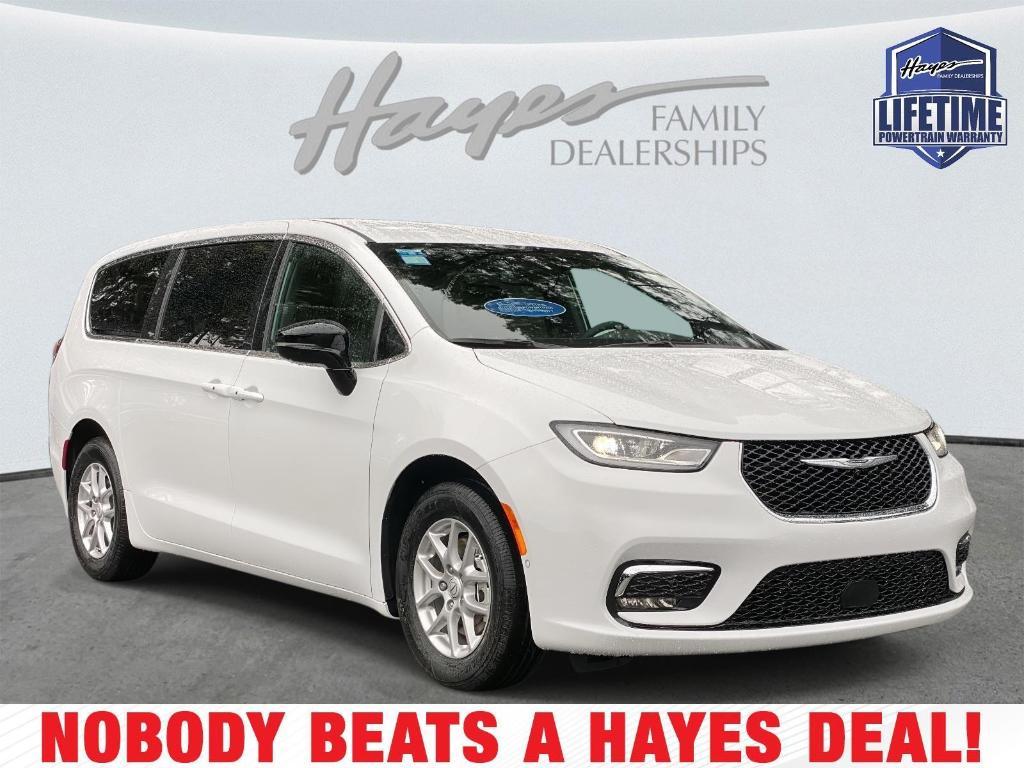 new 2026 Chrysler Pacifica car, priced at $40,897