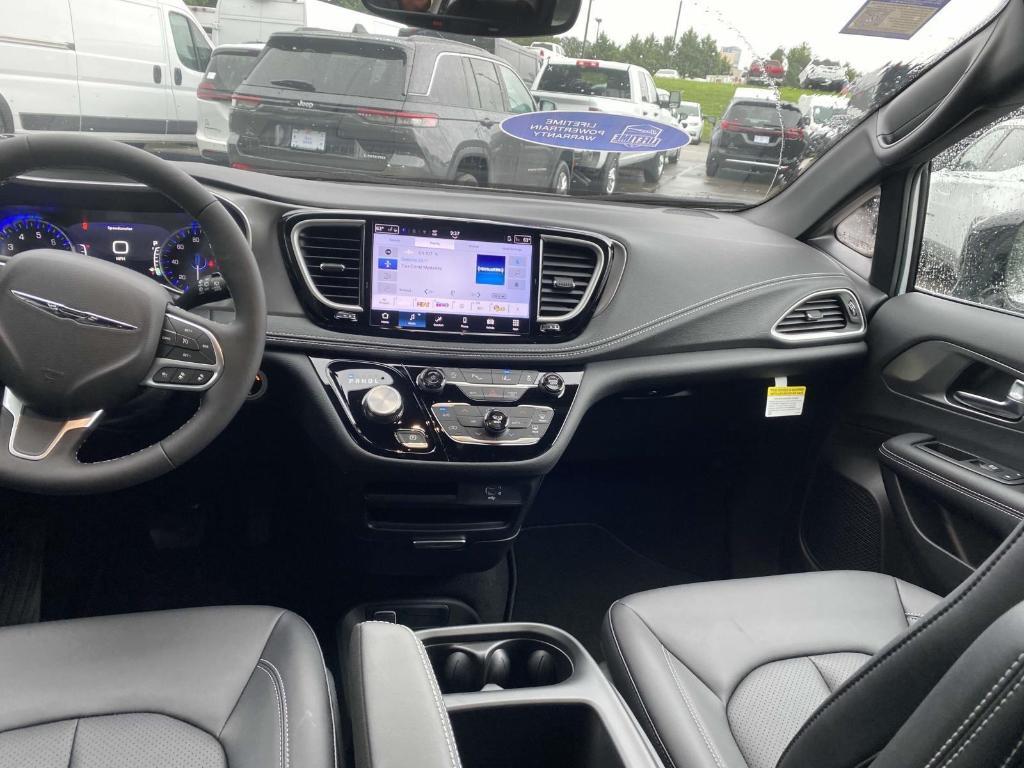 new 2026 Chrysler Pacifica car, priced at $42,127