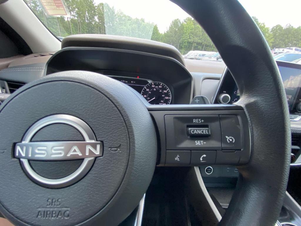 used 2023 Nissan Rogue car, priced at $21,300
