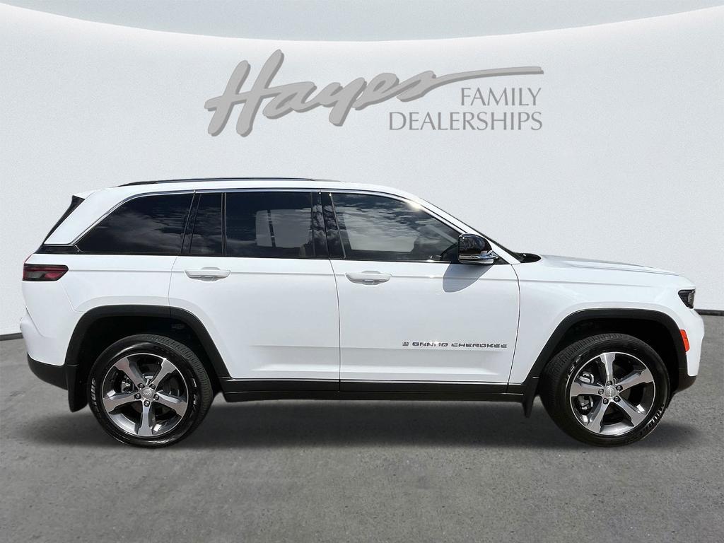 used 2022 Jeep Grand Cherokee 4xe car, priced at $31,800